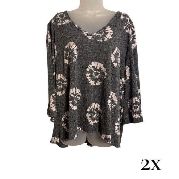 Wonderly Tops - Wonderly Charcoal/Cream Patterned Wide Sleeve Top  PLUS: 2X  #I